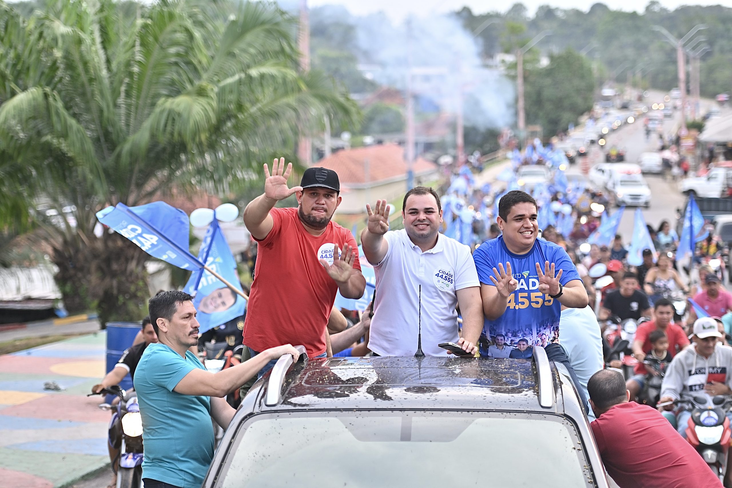 Moradores de Rio Preto da Eva declaram apoio à reeleição de Roberto