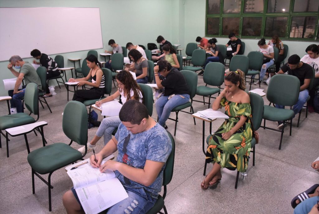 Uea Aplica Neste Domingo As Provas Do Sistema De Ingresso