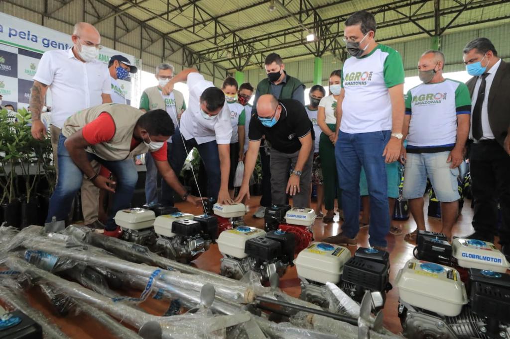 Manacapuru recebe ajuda para setor primário