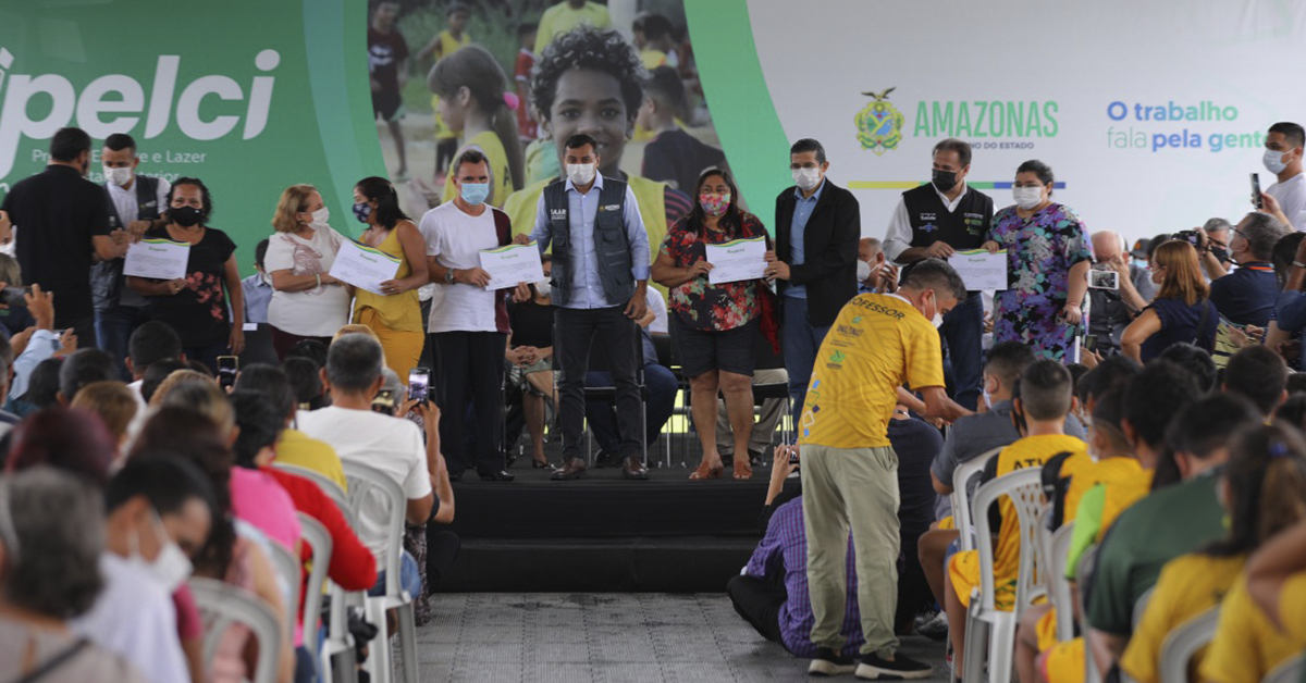 Wilson Lima entregou certificados a 83 pacientes recuperados do projeto RespirAR