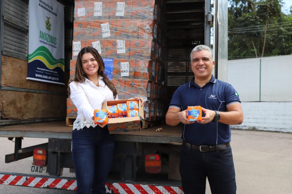 Amazonas recebe 300 mil absorventes da Always #MeninaAjudaMenina para combate à Pobreza Menstrual