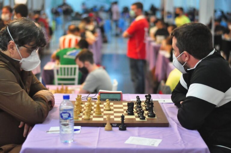Professor e estudantes do AM são destaques em Campeonato de Xadrez
