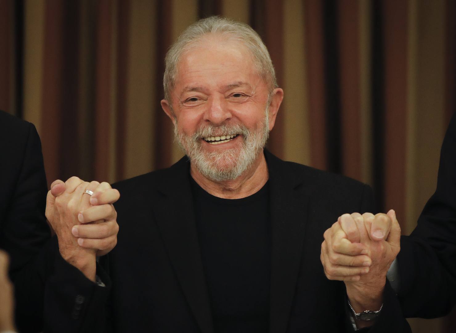 STF suspende último processo pendente contra Lula por Lava Jato