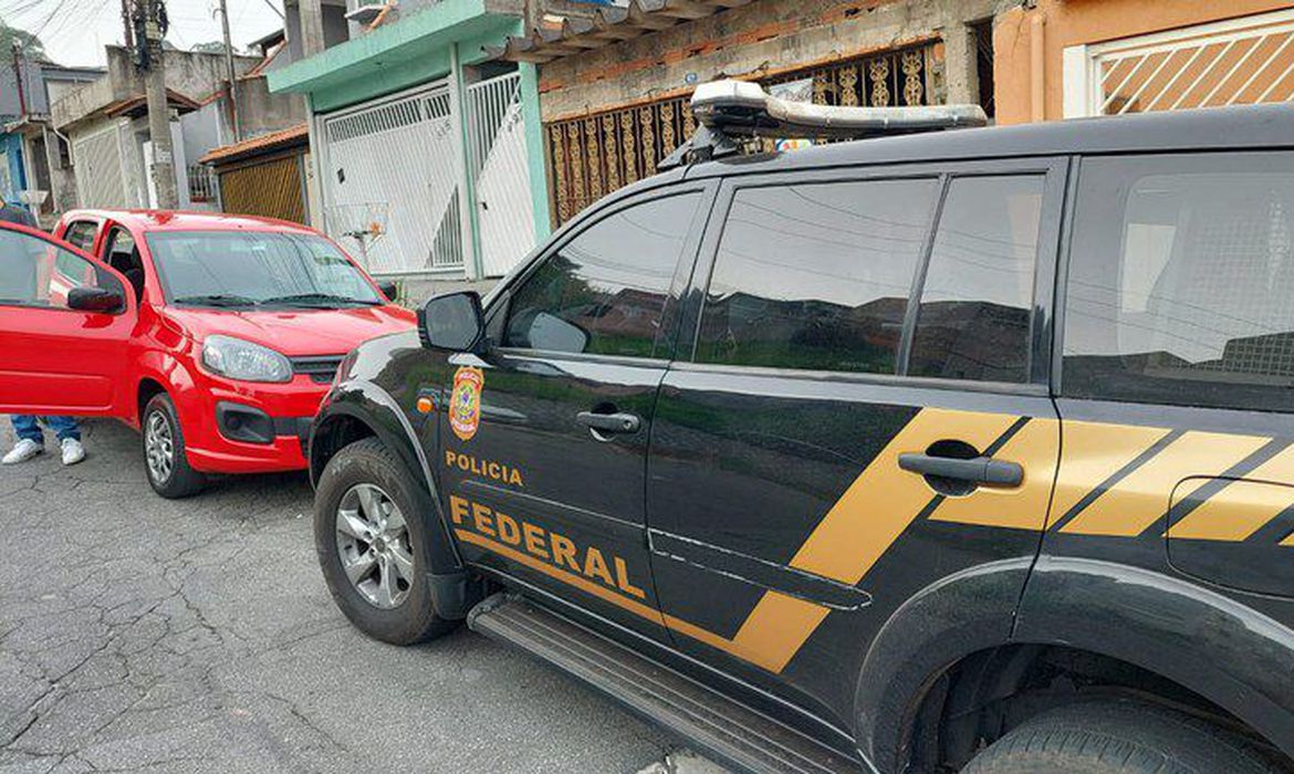 PF desarticula quadrilha que adquiria imóvel com dinheiro do tráfico