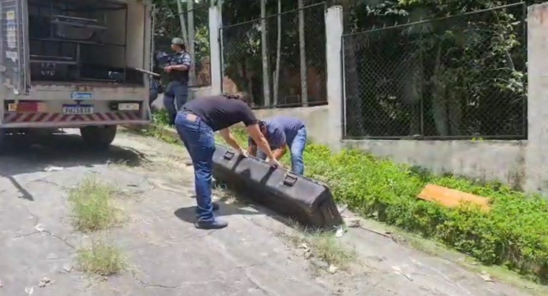 Corpo de adolescente é encontrado com marca de tiros em Manaus