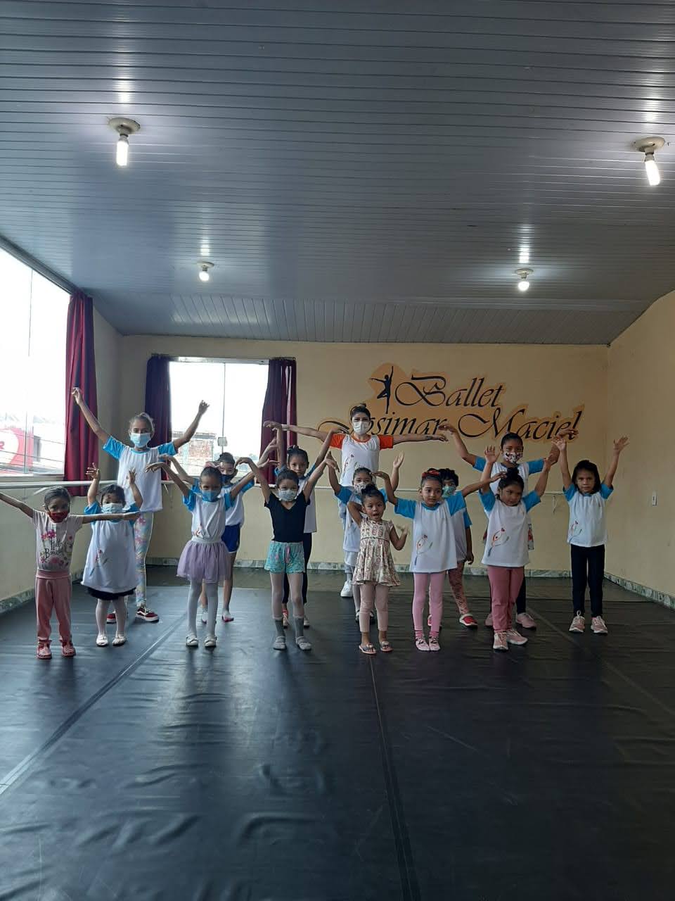 Coletivo Kanauã oferece cursos de dança gratuitos para crianças e adolescentes