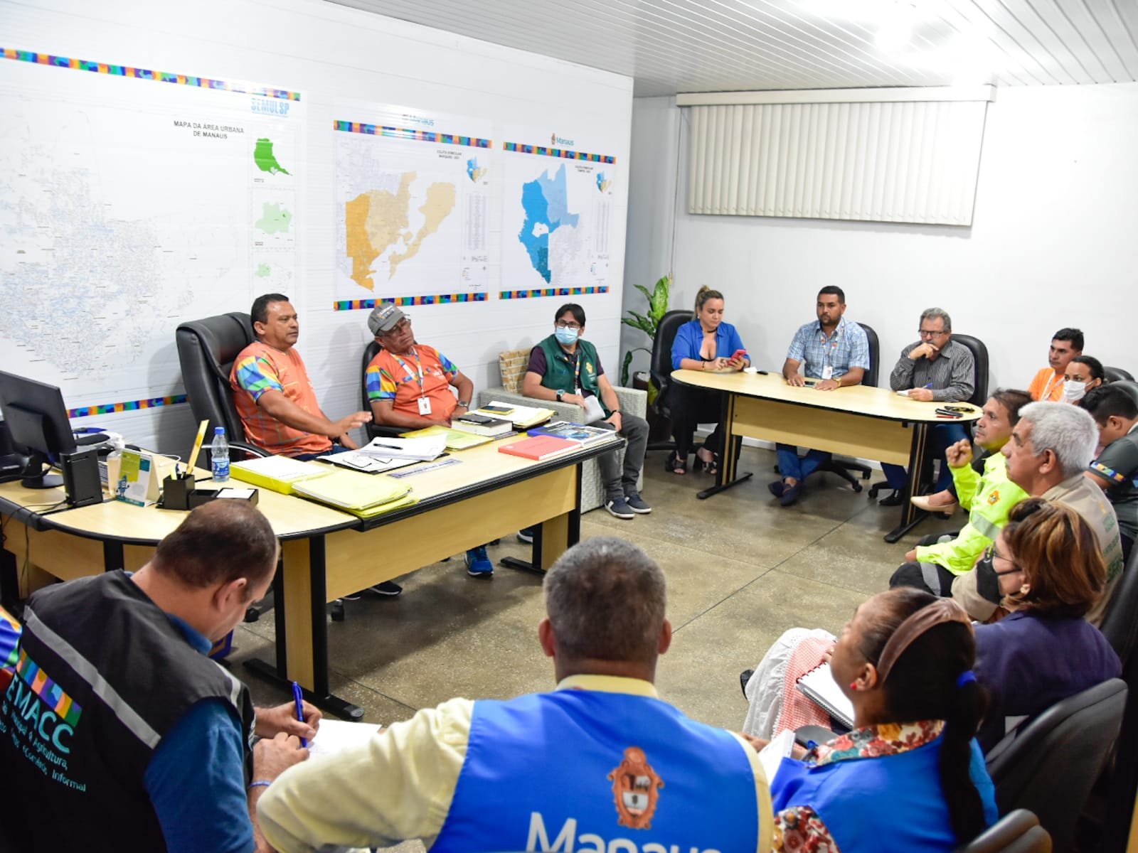 Logística é preparada para visitas nos cemitérios no Dia das Mães em Manaus