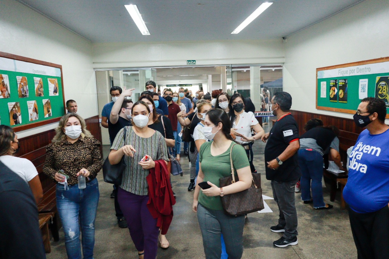 Mais de 50 mil candidatos devem fazer o concurso da Semsa neste domingo (1º)