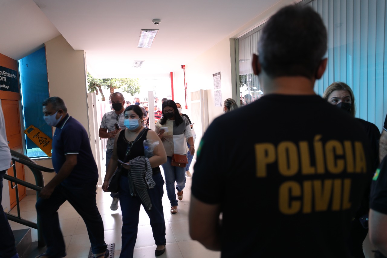 Mais de 60 mil fazem o concurso da Polícia Civil do AM neste domingo