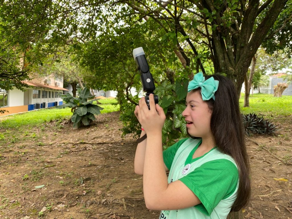 Exposição de fotografias de artistas com deficiência