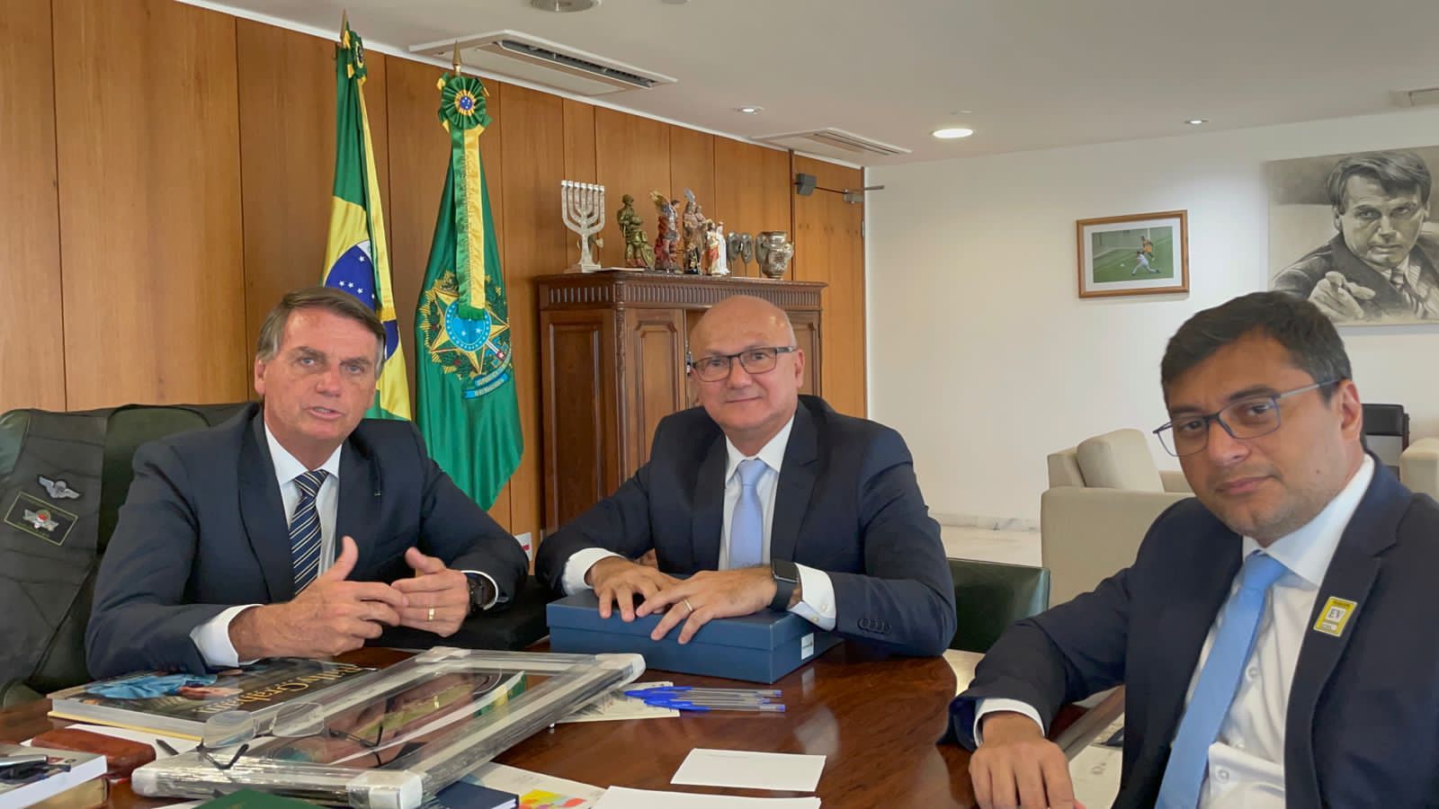 Vídeo: Bolsonaro volta a afirmar que manterá competitividade da Zona Franca de Manaus