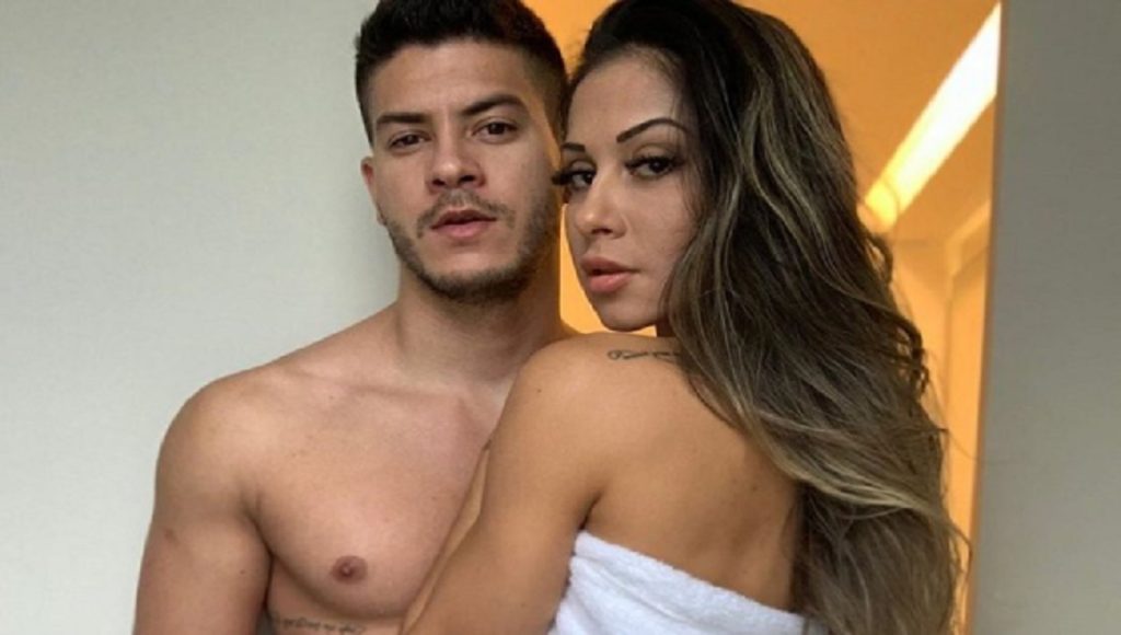 Arthur Aguiar e Maíra Cardi