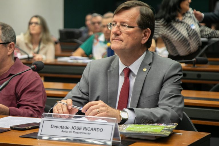 deputado Zé Ricardo (PT)