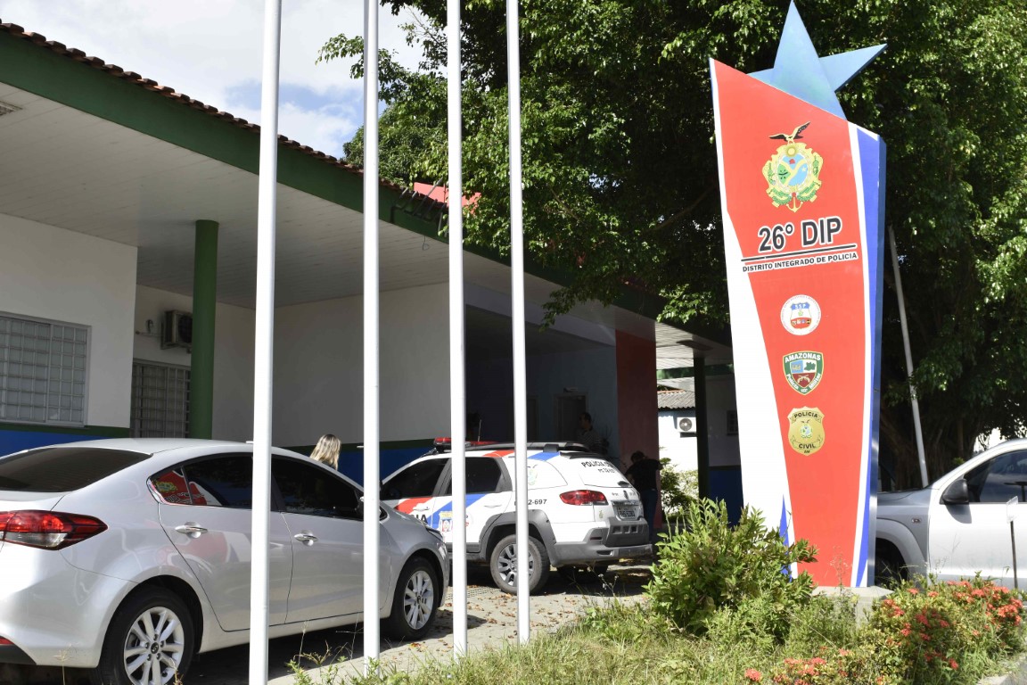 Homem é preso por manter família refém durante assalto em Manaus