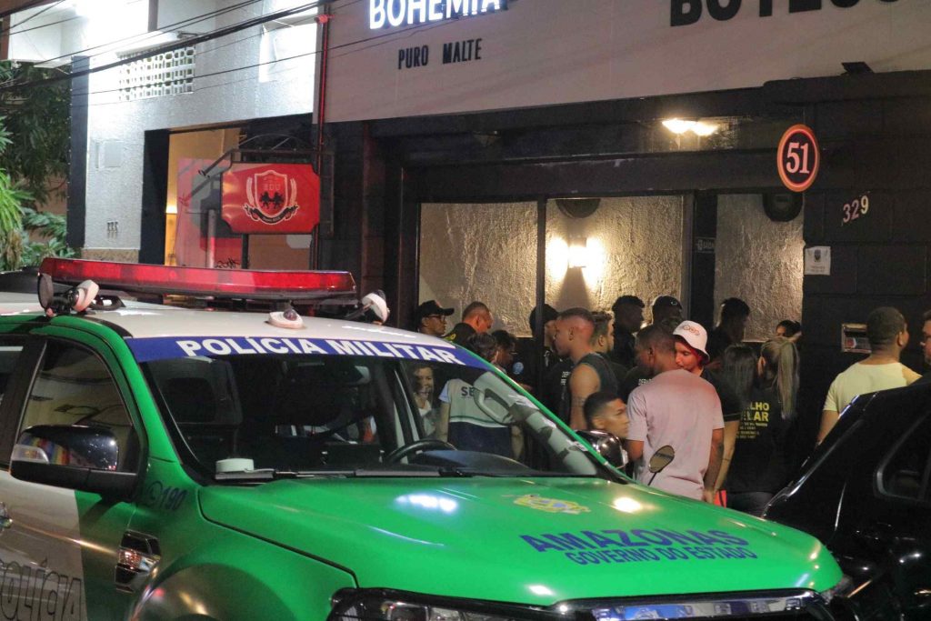 CIF interdita hotéis