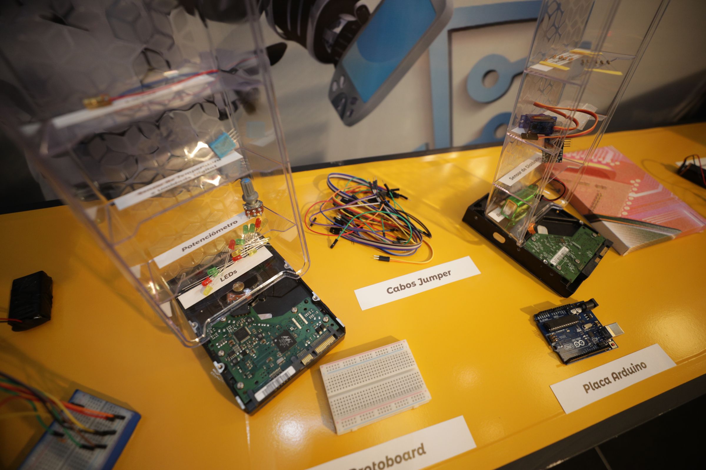 Wilson Lima sanciona lei que estimula desenvolvimento de startups no Amazonas