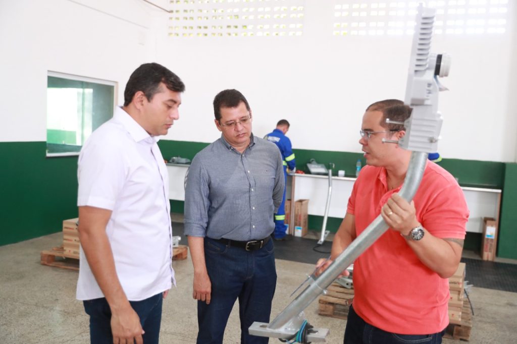 iluminação pública em LED