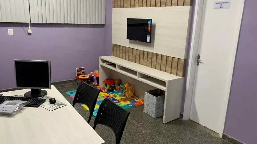 Presos ligam para polícia para denunciar estupro dentro da delegacia em MS