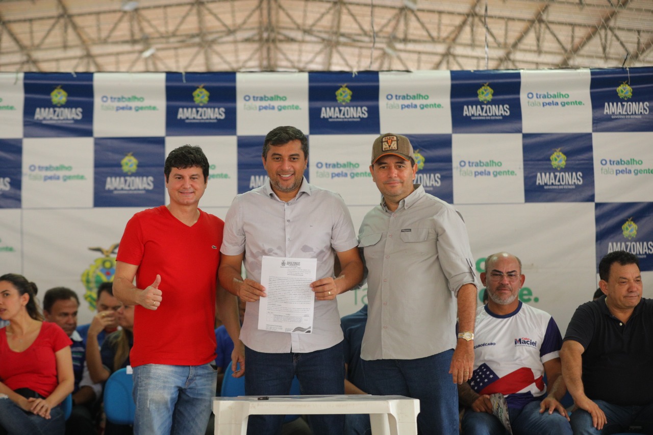 Em Urucará, Wilson Lima vai pavimentar ruas e construir Terminal Flutuante de Passageiros