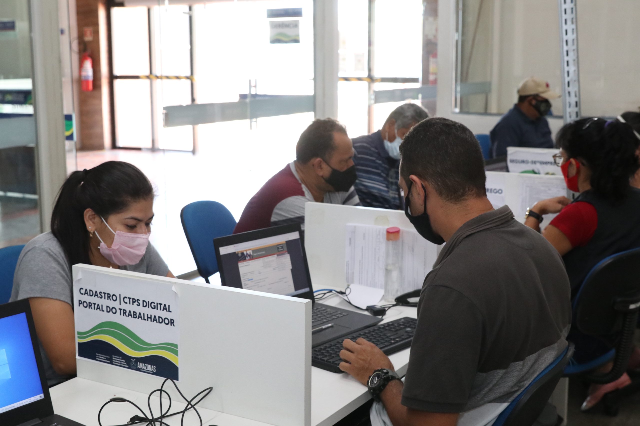 Sine Amazonas divulga 86 vagas de emprego em diversas áreas nesta terça-feira (21)