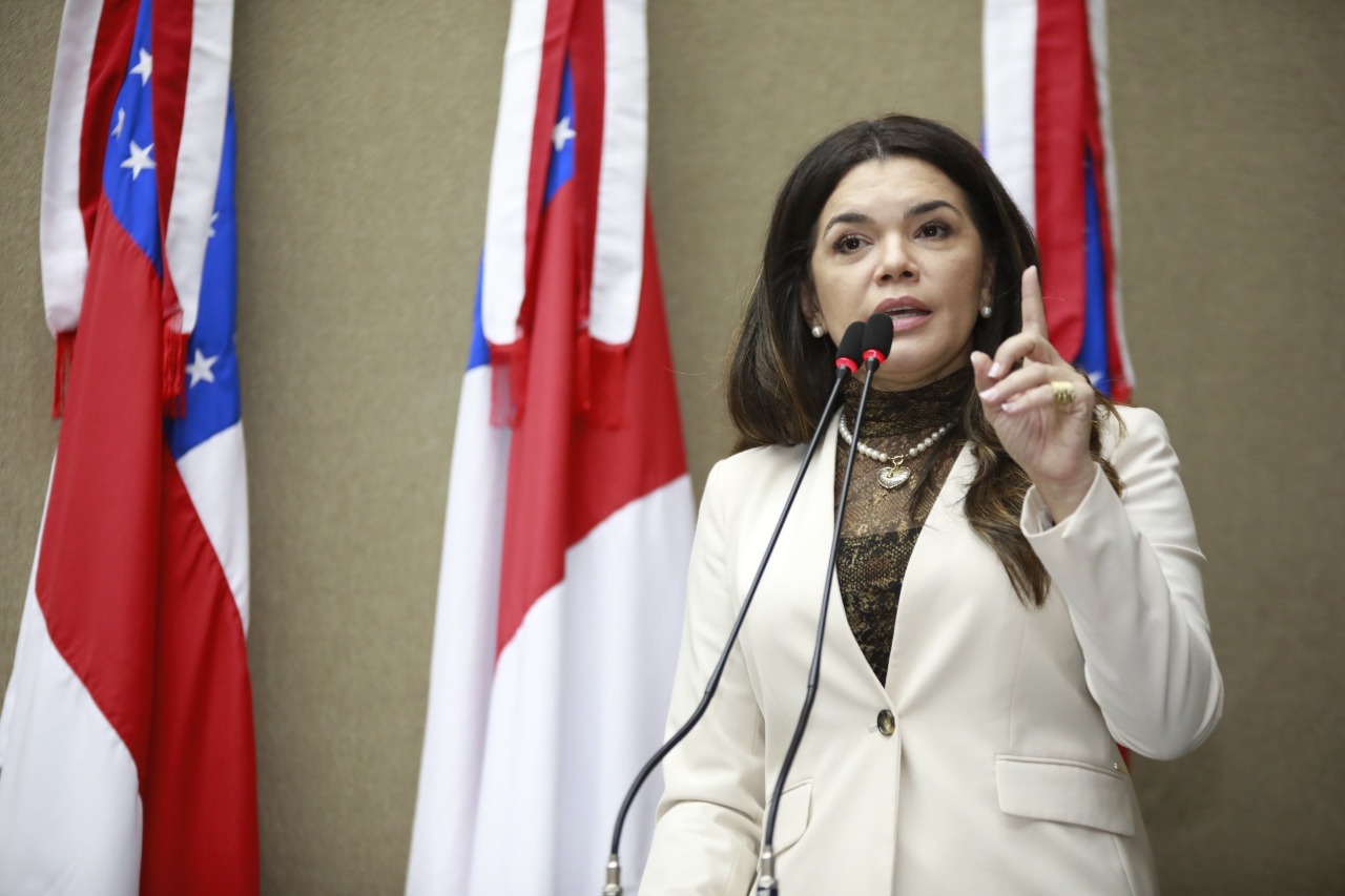 Alessandra Campêlo pede prisão de homem que queimou mulher com água quente