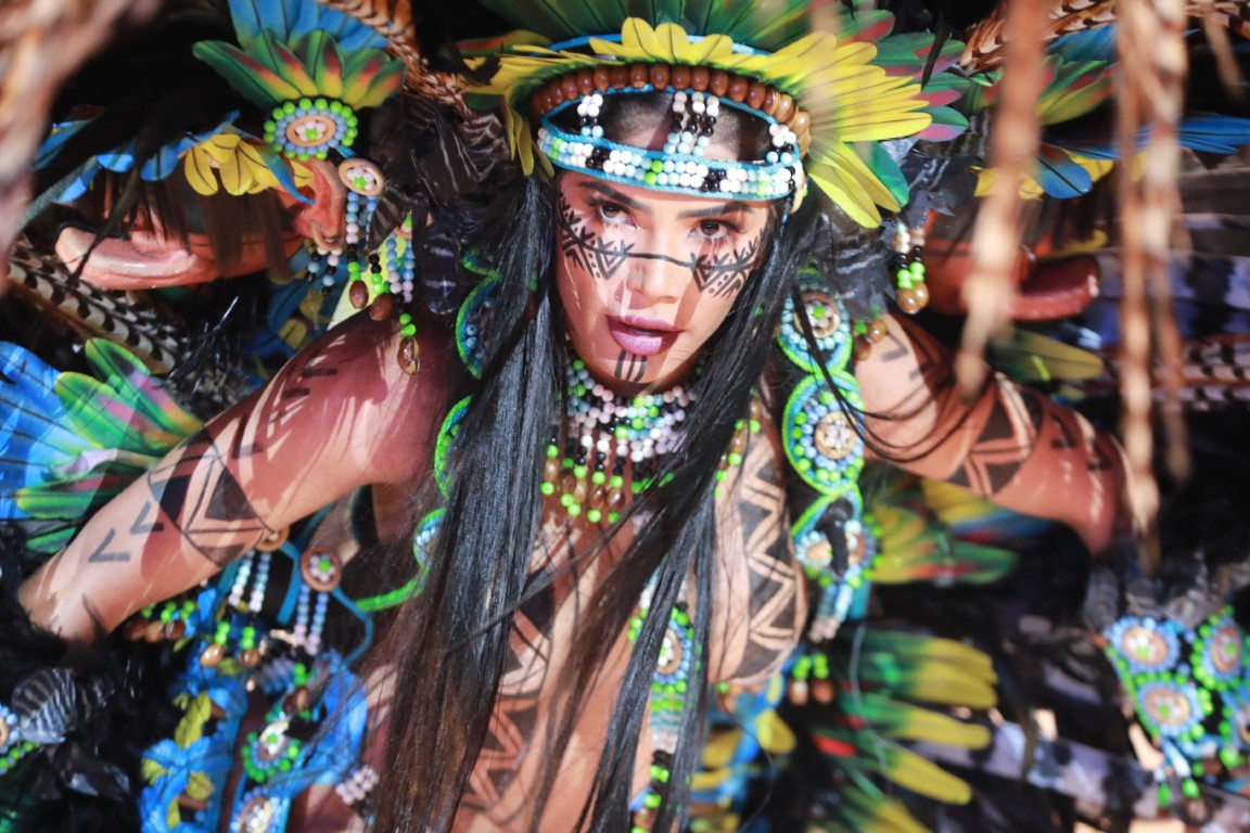 Mulheres tuxauas e prevenção da Amazônia marcam primeira noite do Festival de Parintins