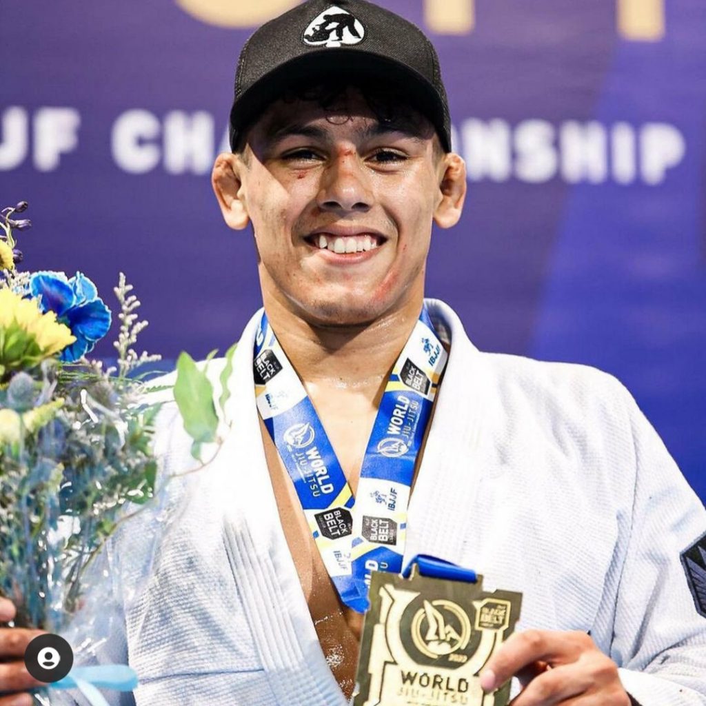 Lutador concordiense é Campeão Mundial de Jiu-Jitsu - Rádio RuralFM