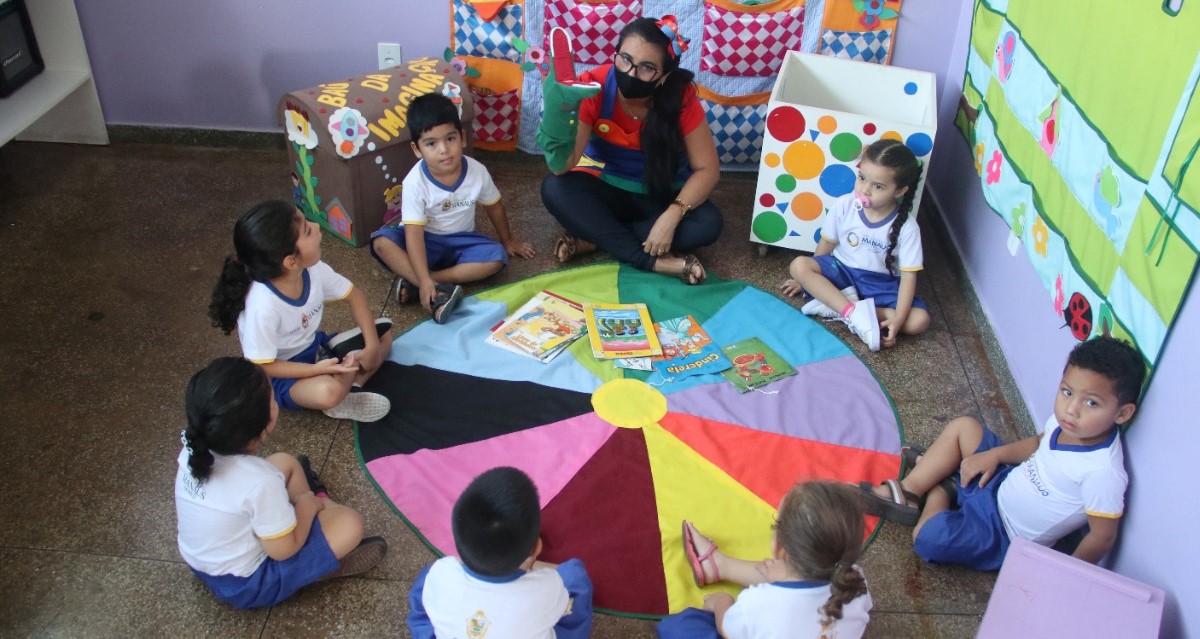 Trezentos professores aprovados no cadastro reserva são convocados em Manaus