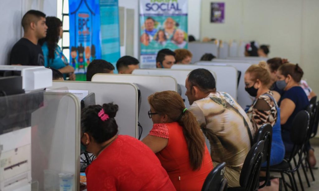 Atendimento no CRAS em Manaus é suspenso temporariamente por manutenção no Cadastro Único