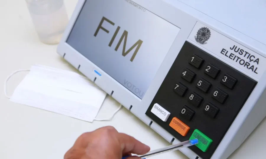 Após Copa e convenções, cenário eleitoral tende a se consolidar no Amazonas