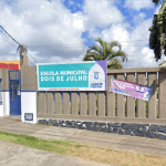 escola municipal de Lauro de Freitas