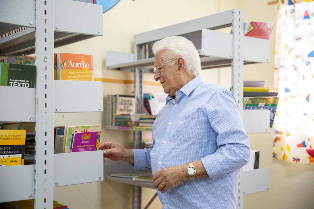 Escritor Elson Farias - Foto: Thaís Araújo