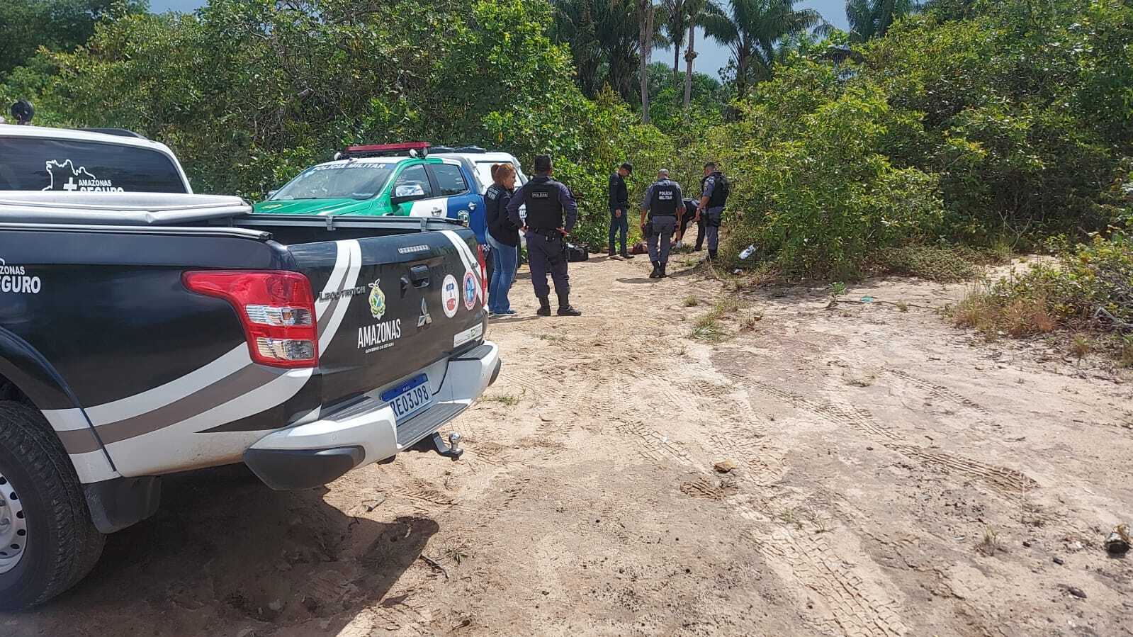 Homem é assassinado com cinco tiros em terreno no Santa Etelvina