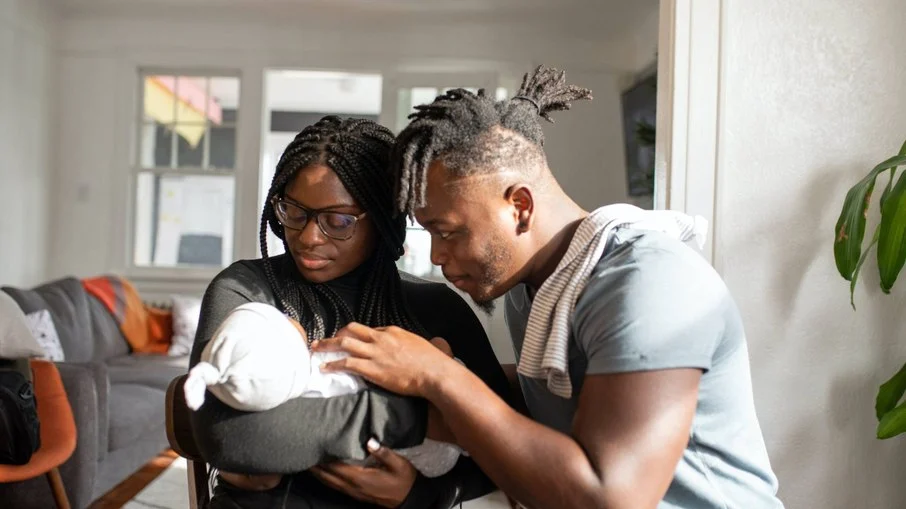 Brasil registra o maior número de bebês sem o nome do pai desde 2018