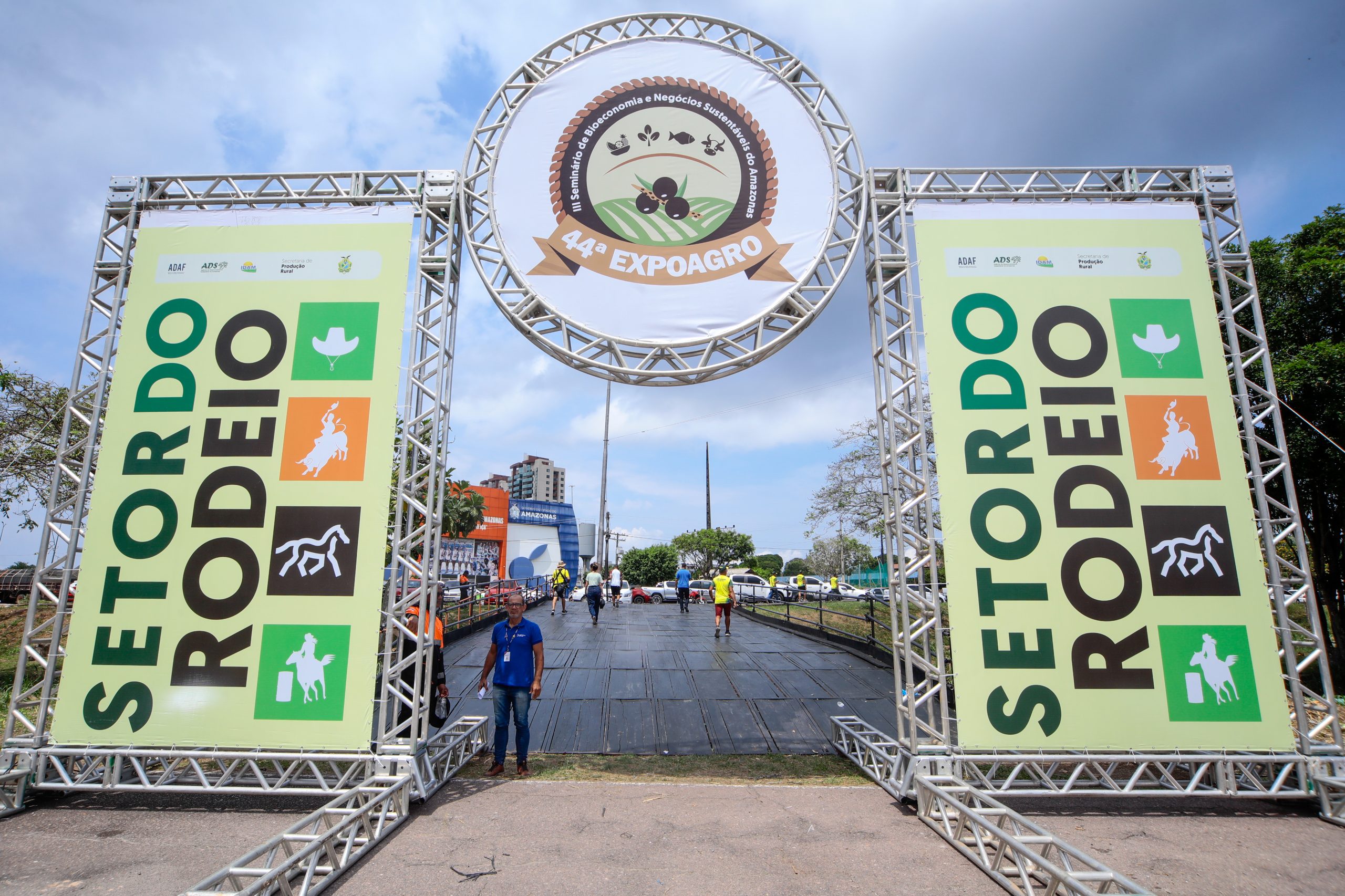 Prefeitura participa da 44ª Expoagro e apoia agricultores familiares