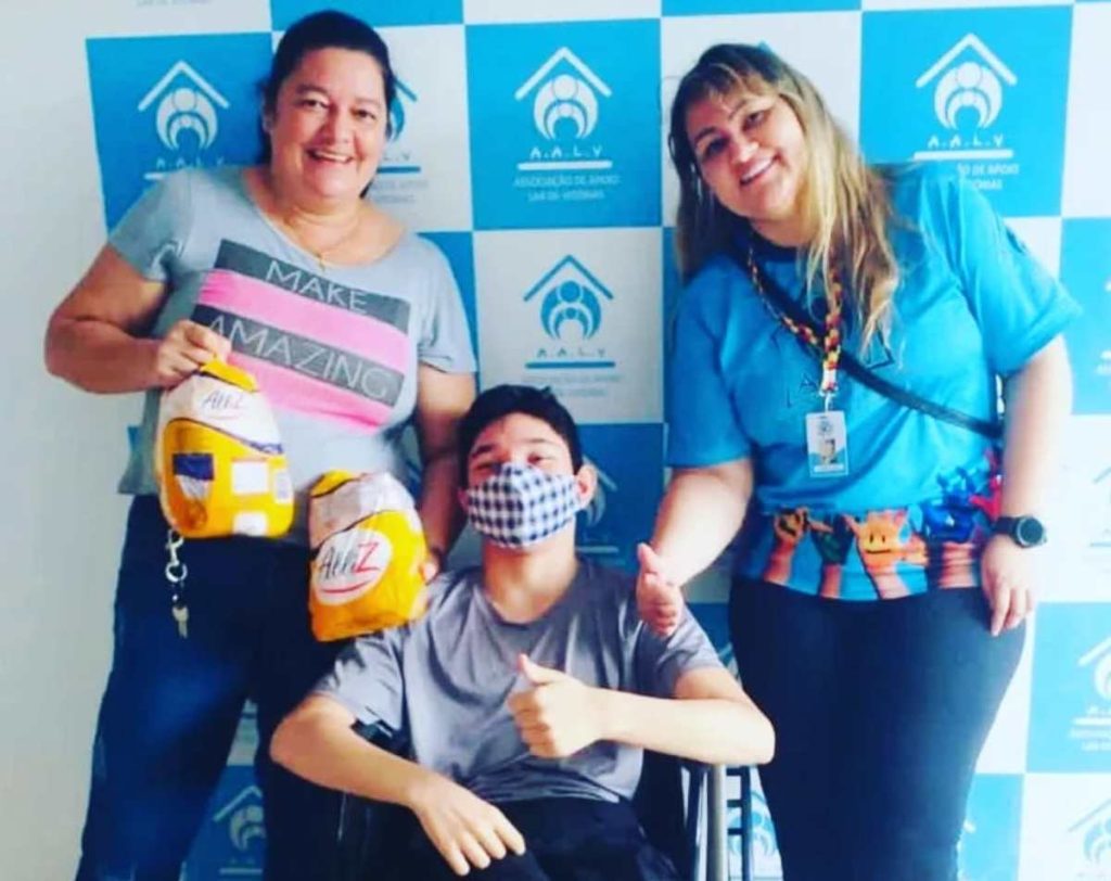 ONG Lar de Vitórias acolhe crianças e adolescentes PCD's