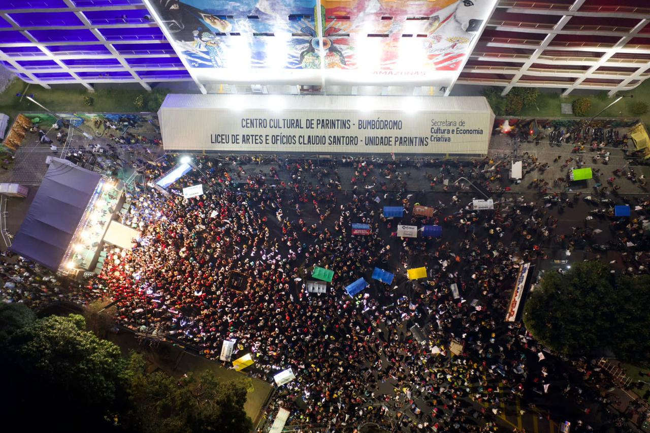 Wilson Lima reúne mais de 10 mil pessoas em Parintins