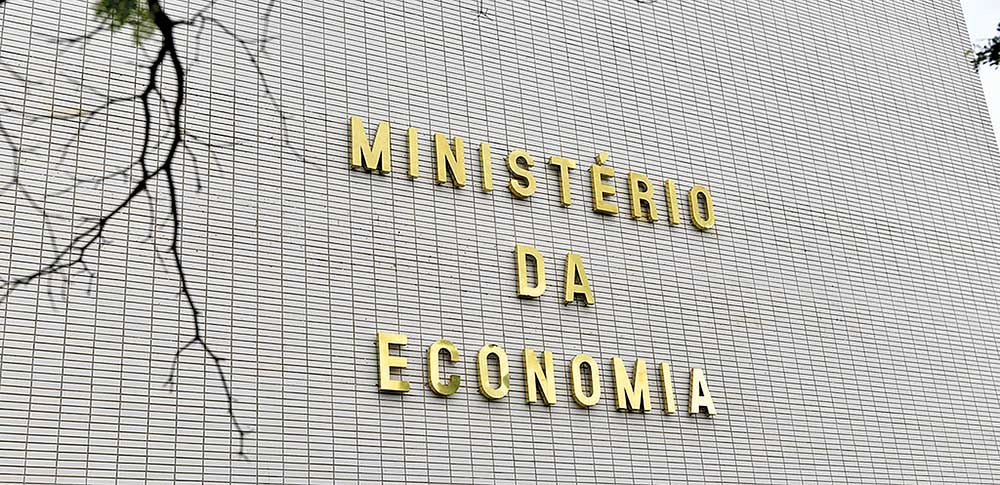 Governo reduz IPI de produtos fabricados no país