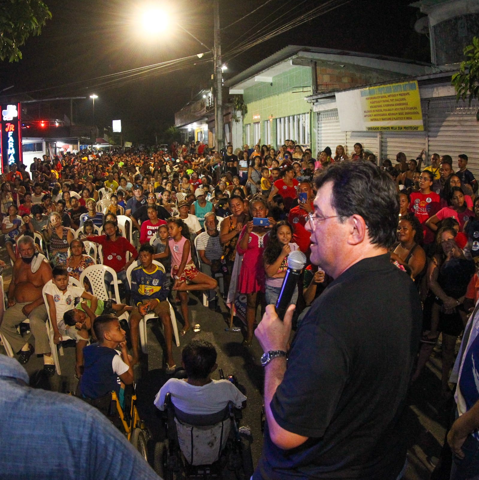 Eduardo Braga comemora resultado de debate e possível ida para o segundo turno