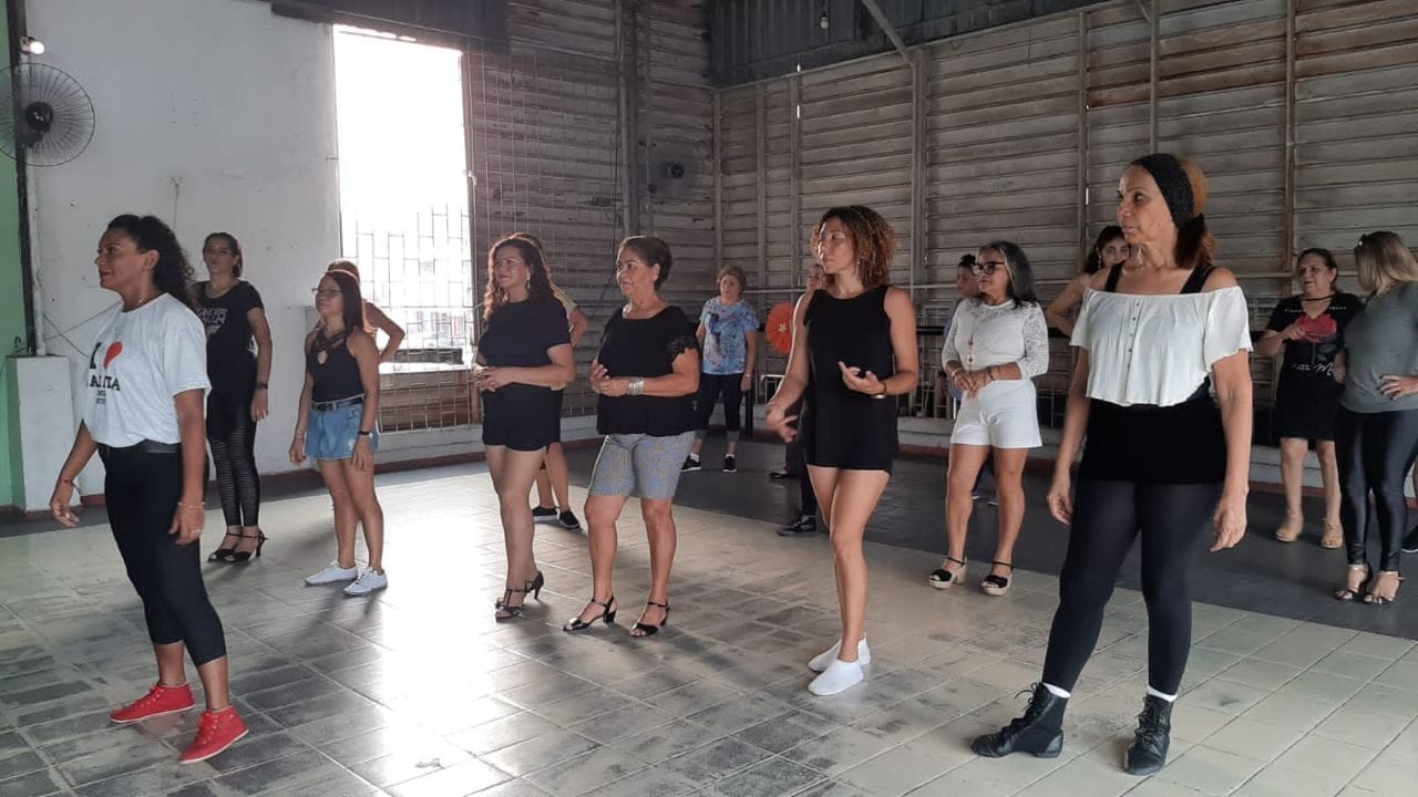 Escola “arte da dança” promove semana de programação em prol da campanha setembro amarelo