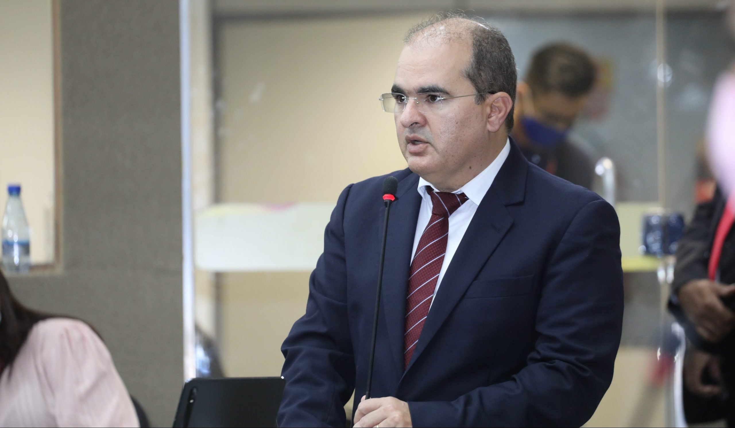 Ricardo Nicolau destaca projetos para melhorar o serviço das unidades de saúde do AM
