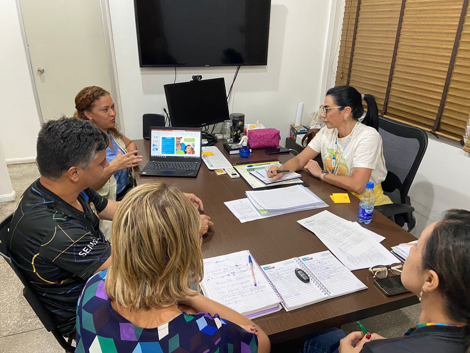 Prefeitura e Unicef fortalecem parceria de atenção a refugiados e migrantes em Manaus