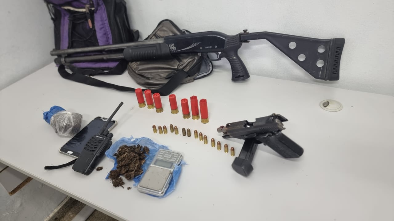 Três criminosos morrem após troca de tiros com a polícia no AM