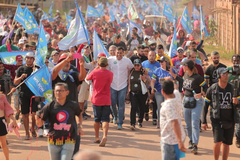 Nova Olinda recebe Wilson Lima para prestação de contas e anúncio de investimentos