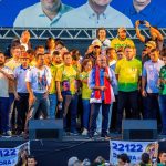 Comicío de Bolsonaro em Manaus