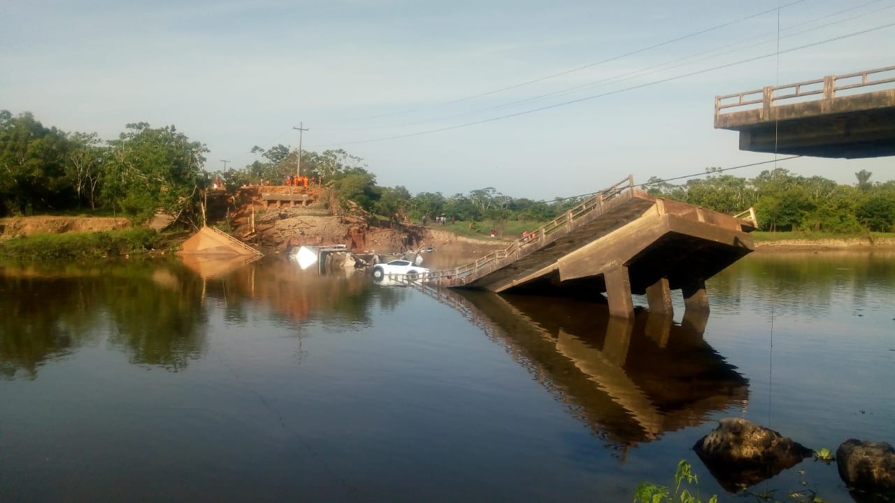 Governo confirma 3 mortes e vítimas desaparecidas após acidente na BR-319