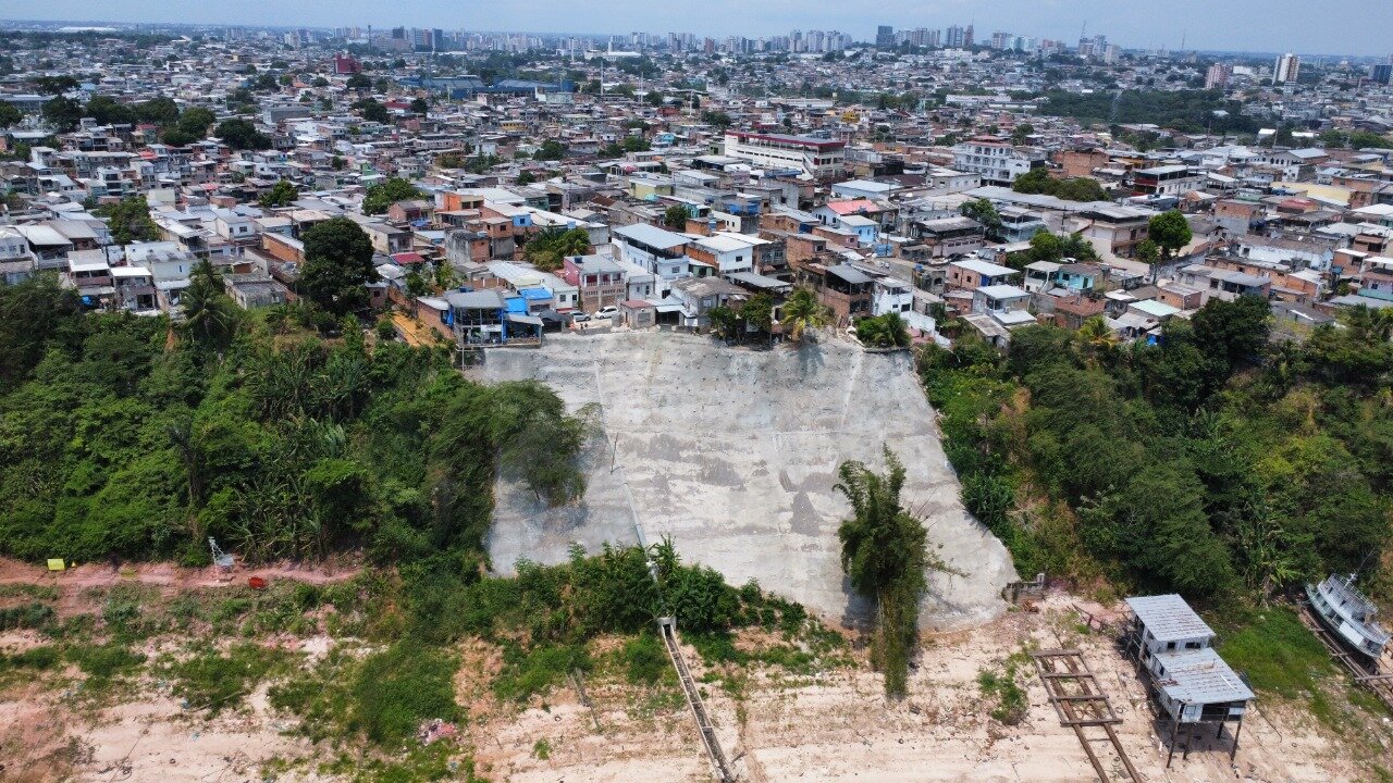 Obras em área de desbarrancamento no São Raimundo entram em fase de conclusão