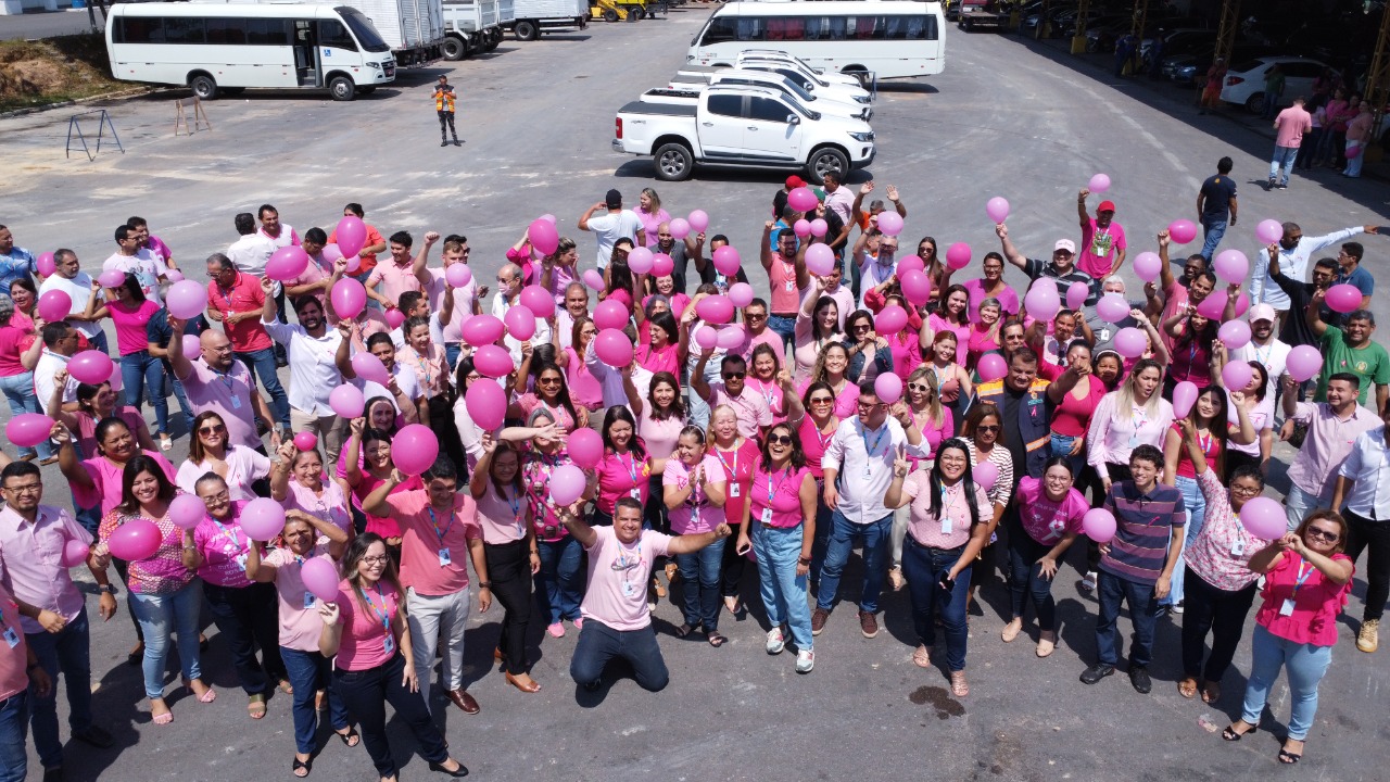 Em alusão ao Outubro Rosa, Seminf realiza homenagem para todas as mulheres