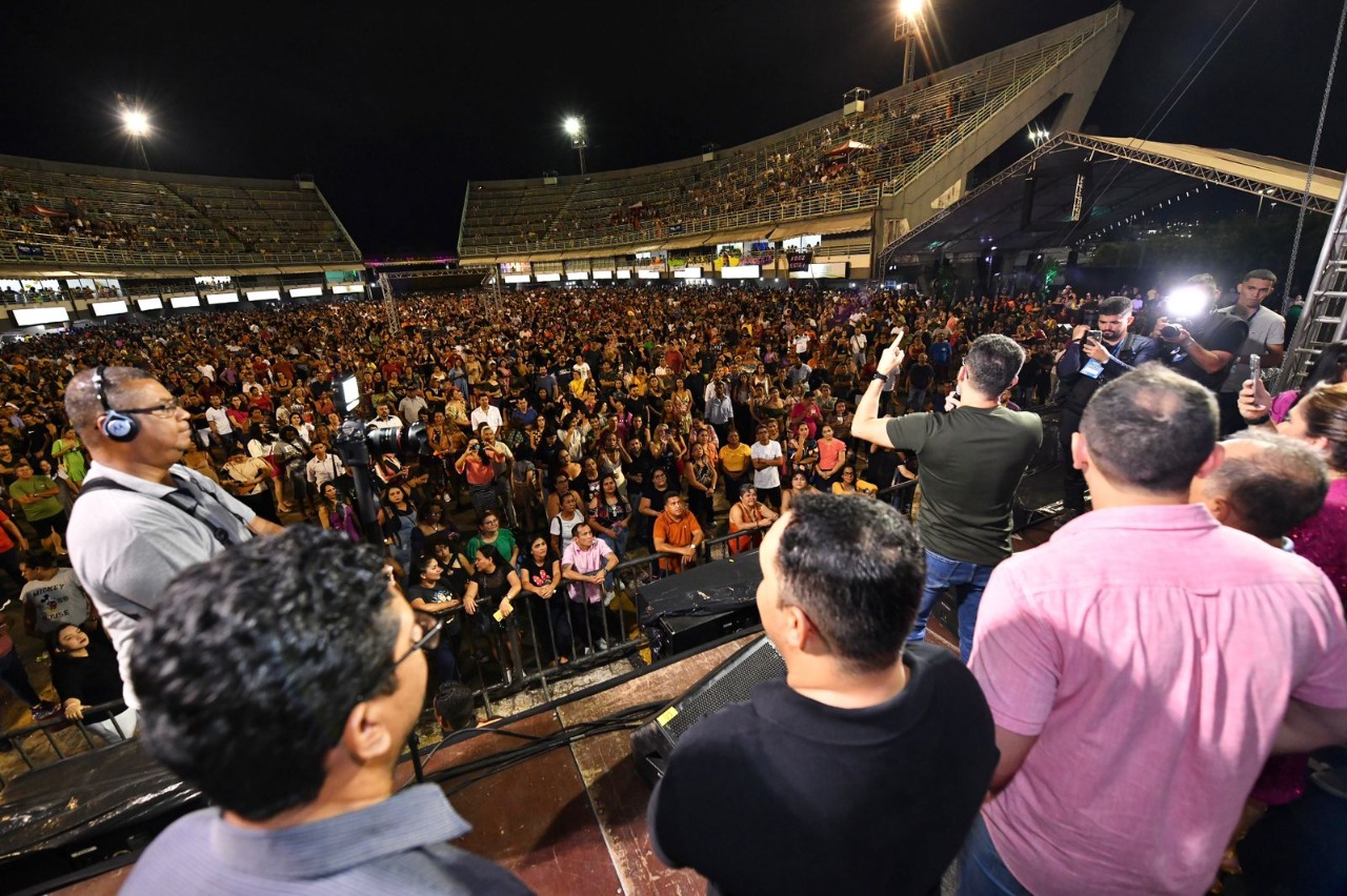 Prefeito de Manaus diz ter meta de transformar educação da capital na ‘melhor do Brasil’