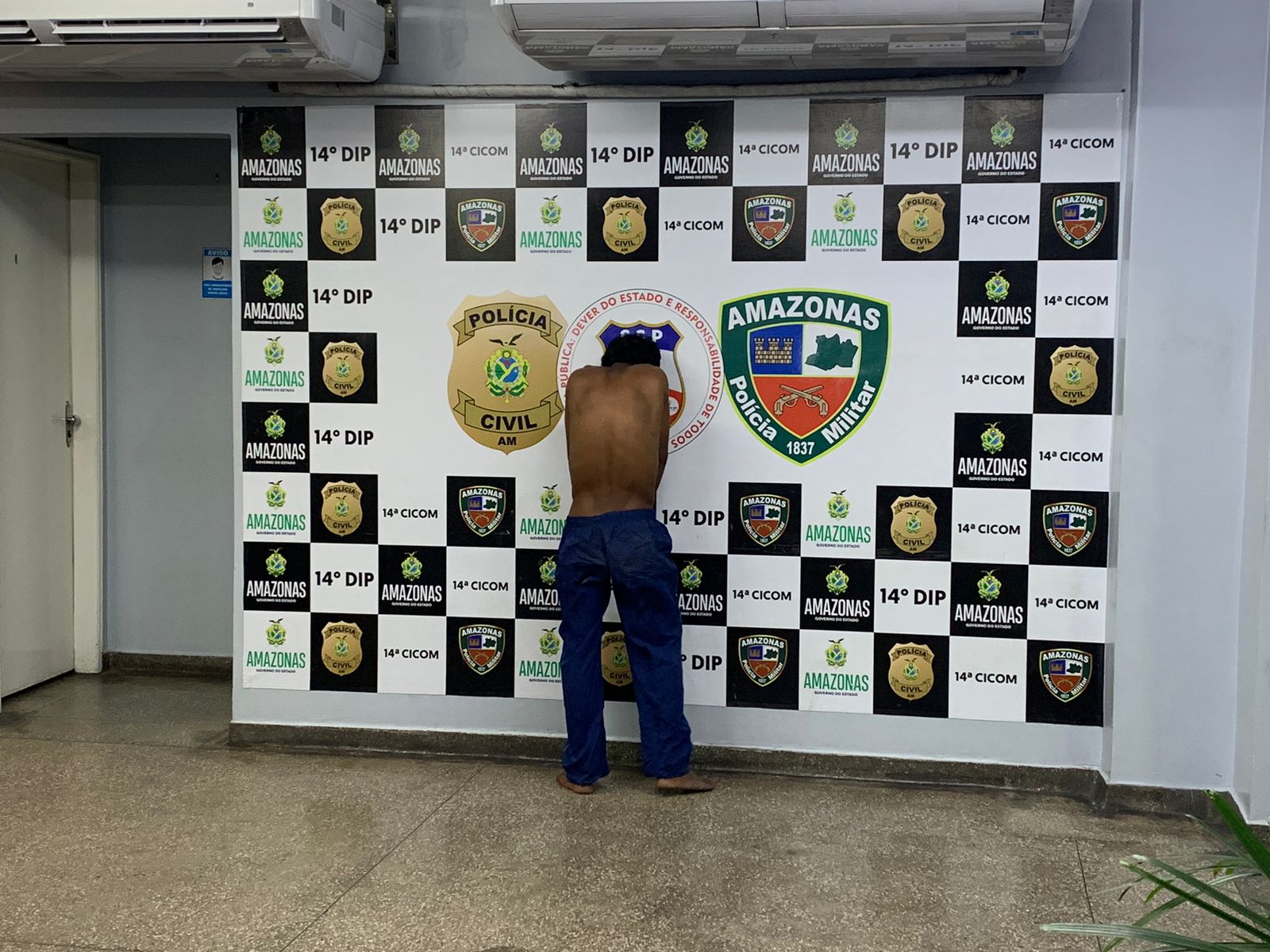 Família liga para denunciar foragido da Justiça à polícia na Zona Leste